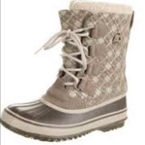 Sorels size 6 VGUC